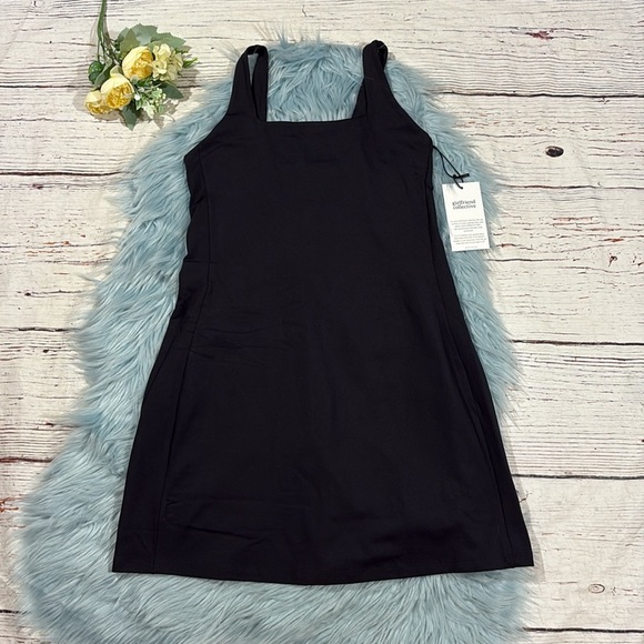 NWT Girlfriend Collective Tommy Black Exercise Dress - Picture 2 of 10